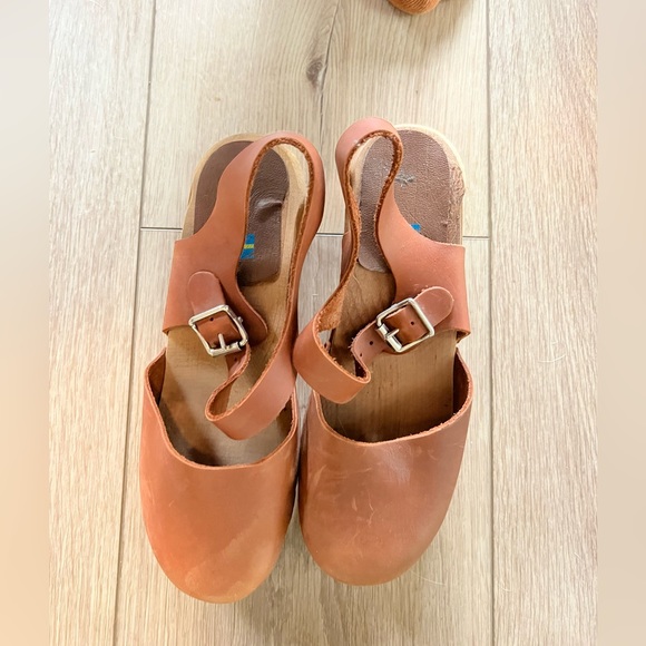 MIA Abba Clogs - Picture 2 of 5